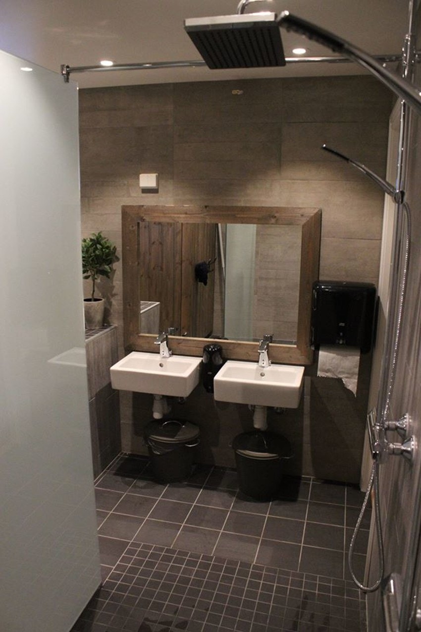 Barnedusj Galleribilde