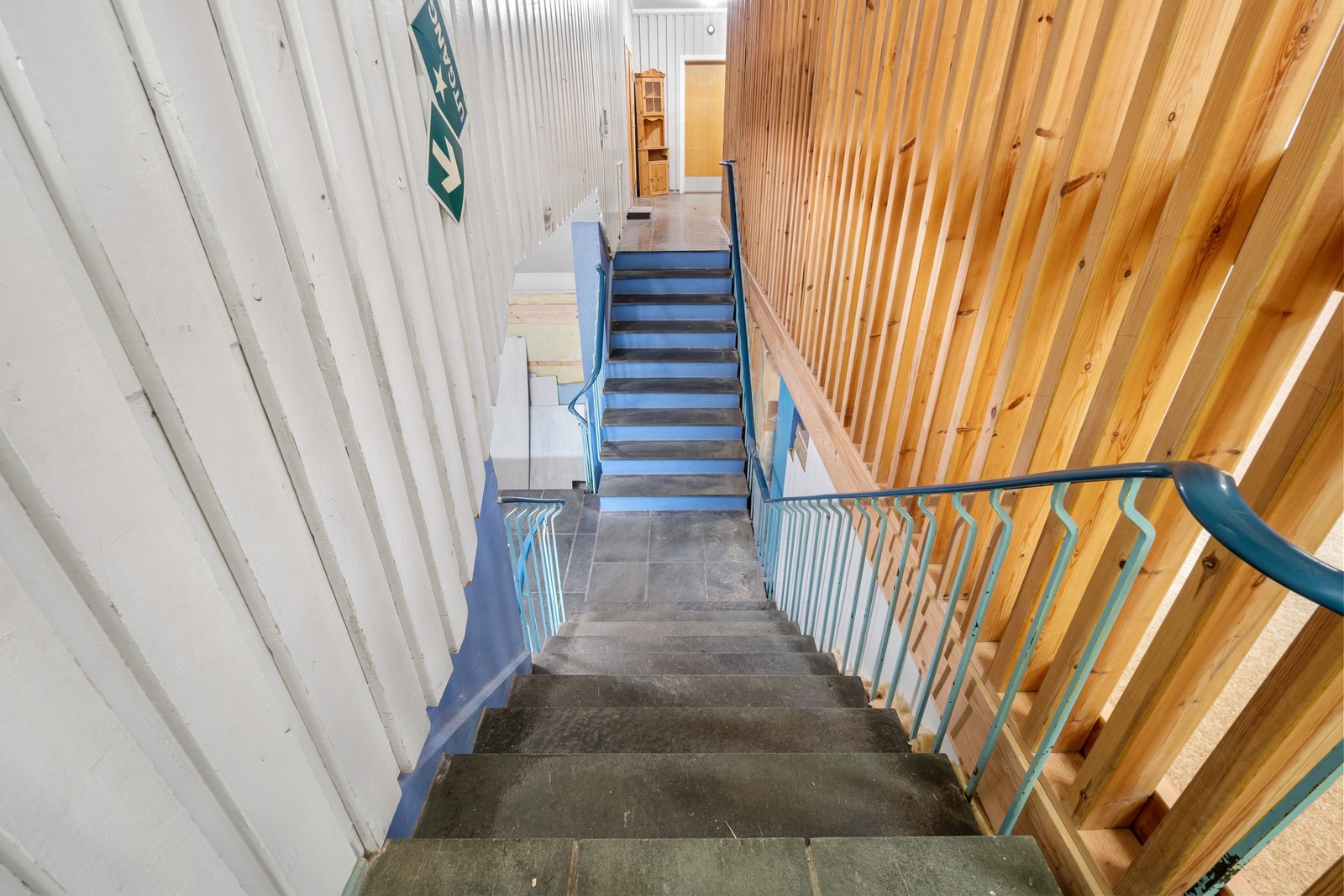 Trappe ved inngang. Galleribilde