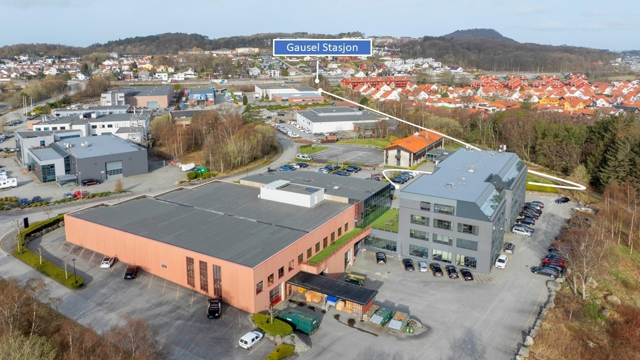 Gangavstand fra Gausel stasjon.jpg Galleribilde