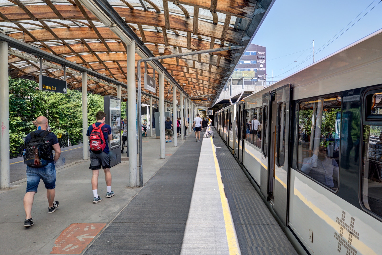 Fra Storo T-banestasjon Galleribilde