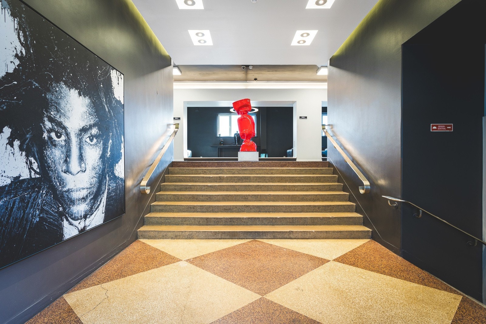 Inngangsparti Galleribilde