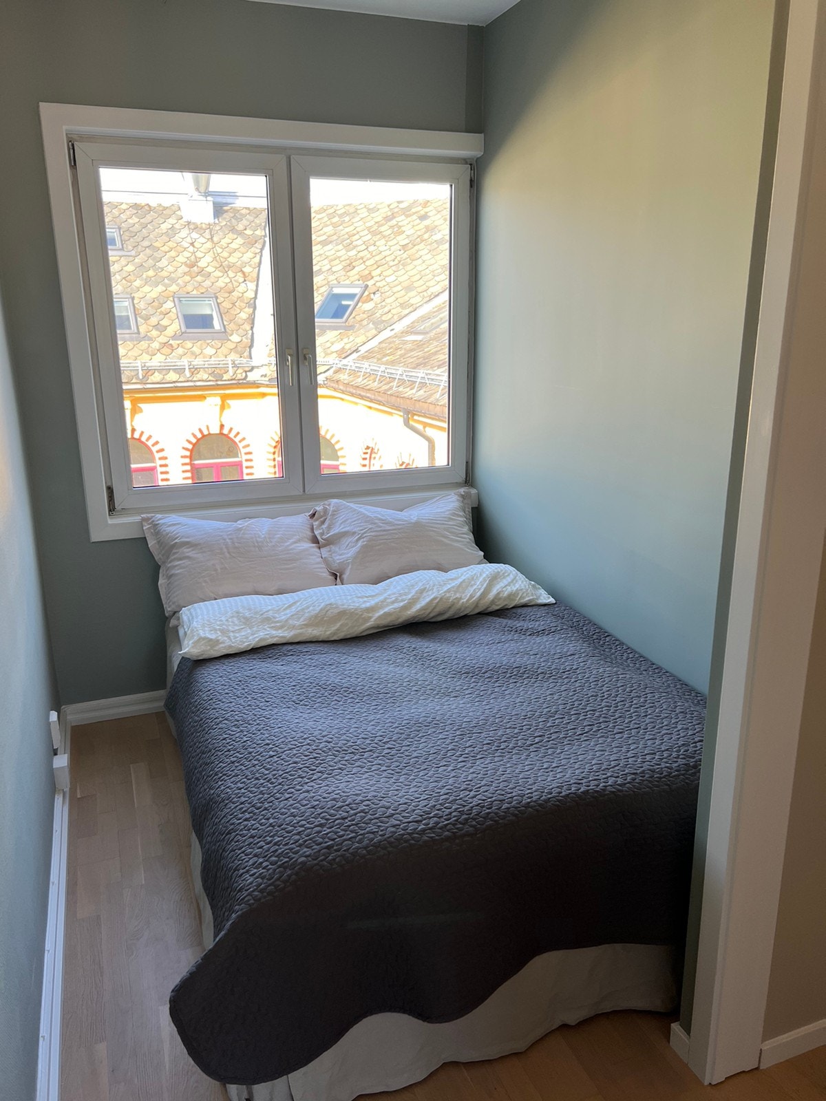 Soverom med 140 seng Galleribilde