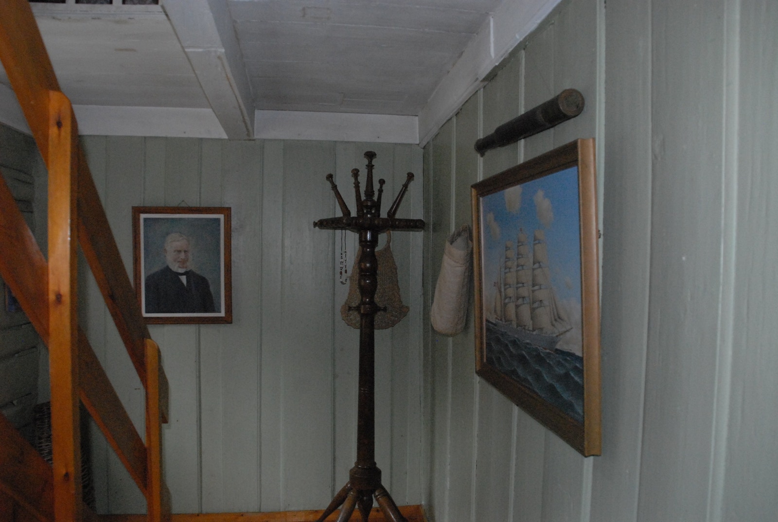 Innerst i bomgangen. Galleribilde