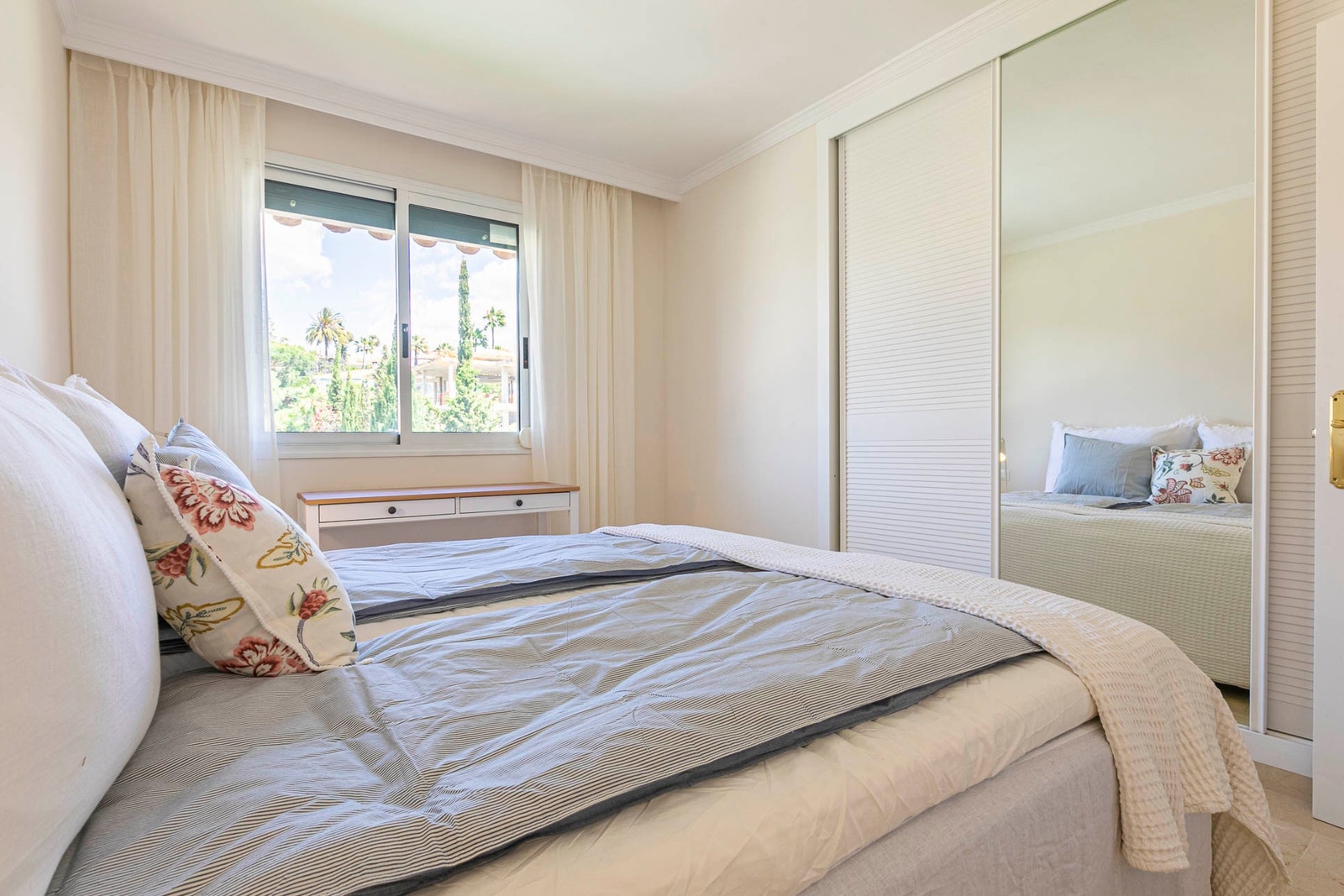 Soverom nr.2 Galleribilde