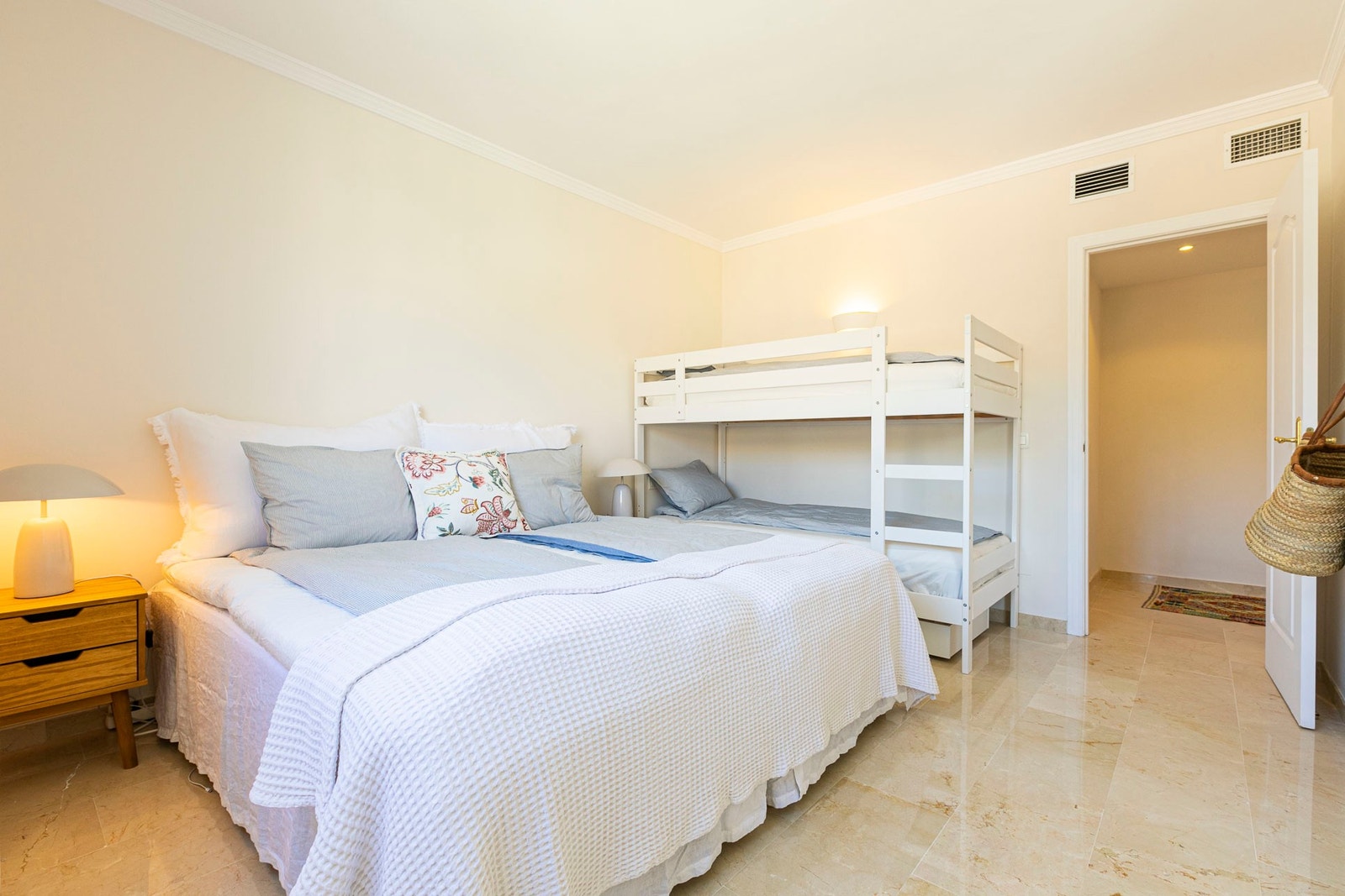 Soverom nr.3 Galleribilde