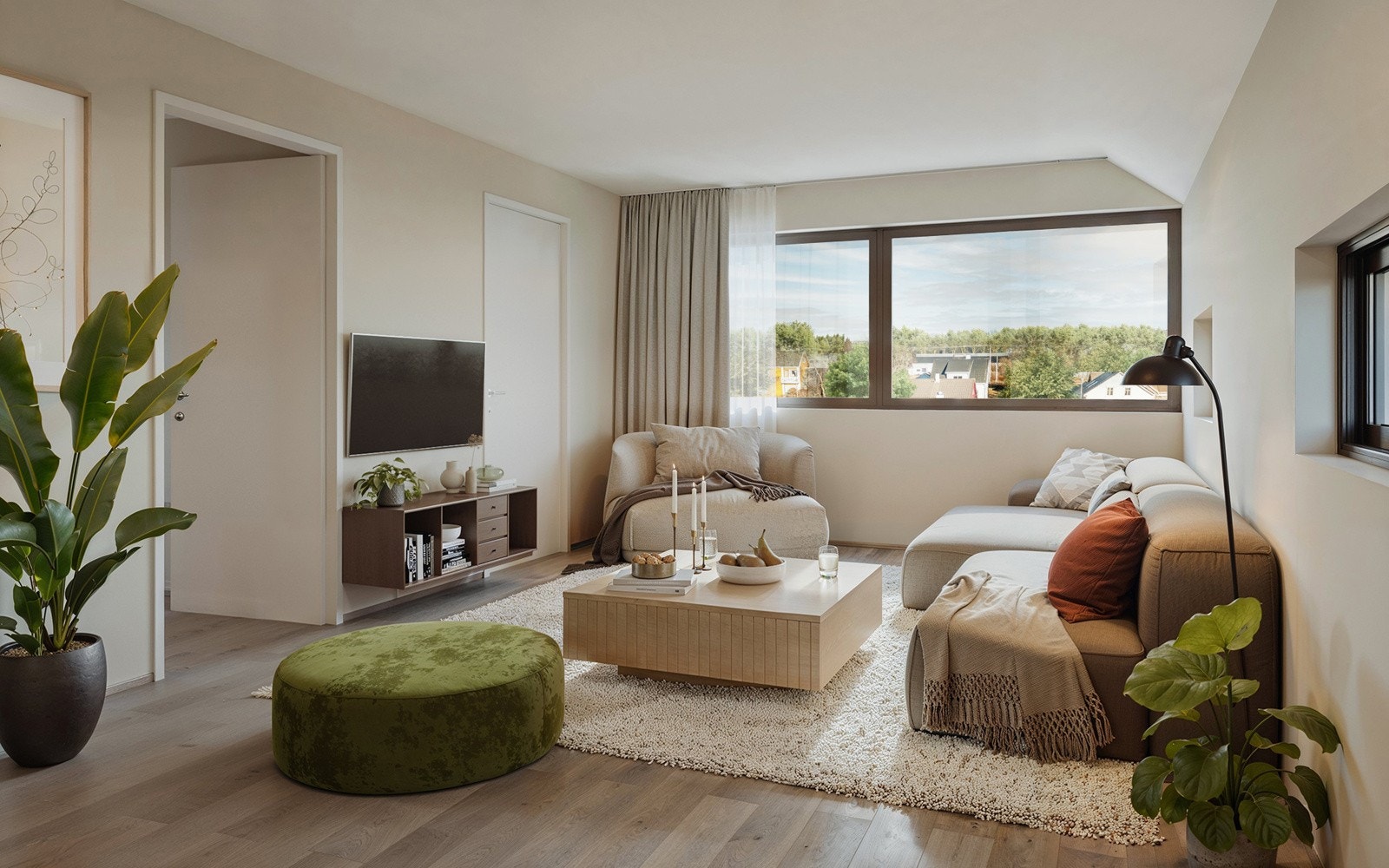 I andre etasje finner du den største soveromsavdelingen med 3 soverom, bad og en praktisk loftstue. Her kan du trekke deg tilbake og se en god film, samtidig som dere har gjester nede. Galleribilde