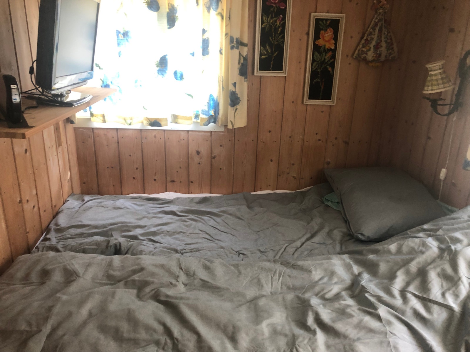 stor plassbygd seng Galleribilde