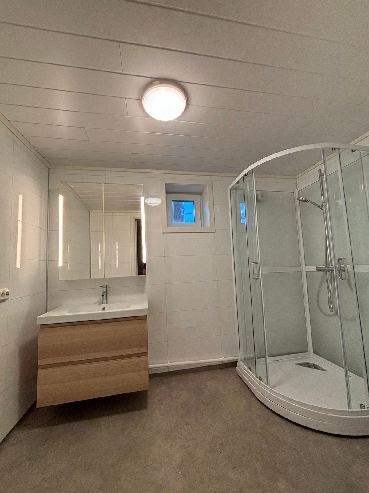 Moderne bad Galleribilde