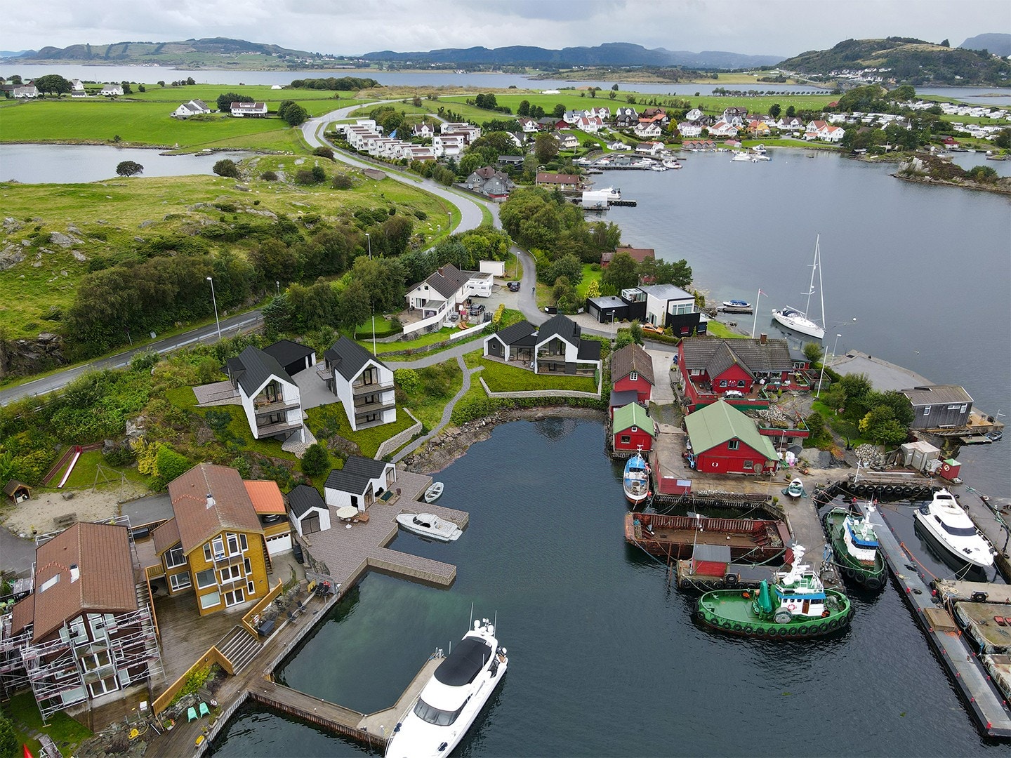 Nydelig plassering helt i sjøkanten, like før broen til Bru Galleribilde