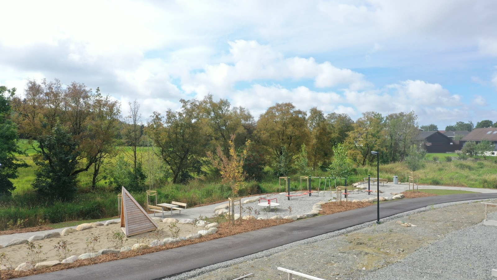 Lekeplass i Kvernalandshagen Galleribilde