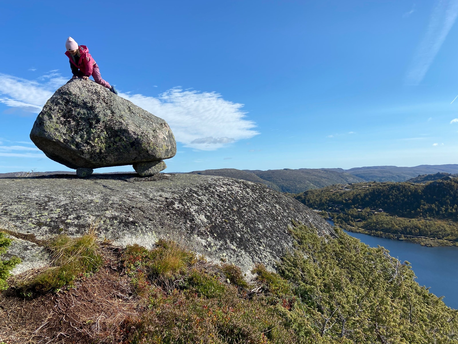 Den svevanse steinen : ) Galleribilde