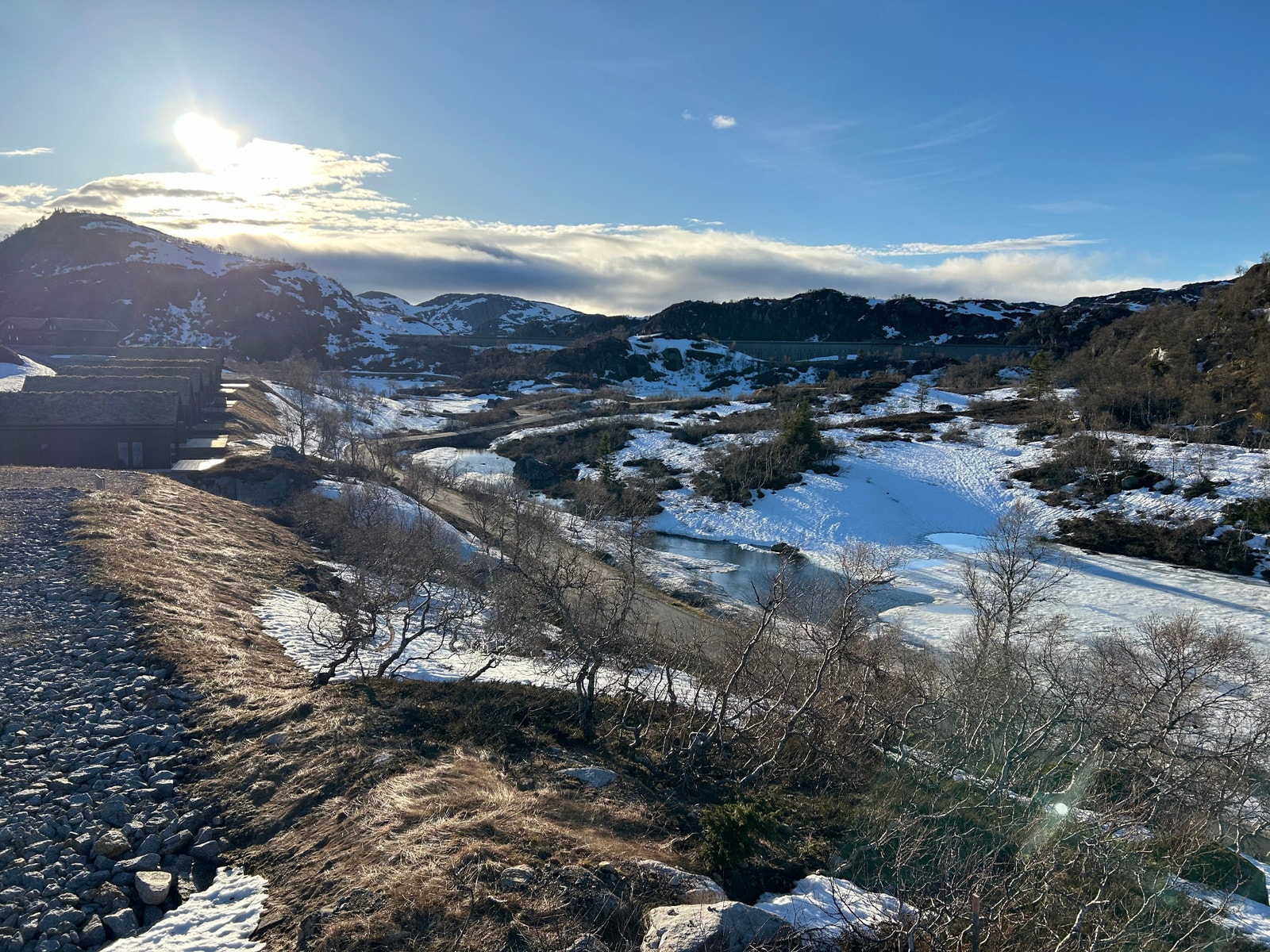 Fra tomten mai Galleribilde