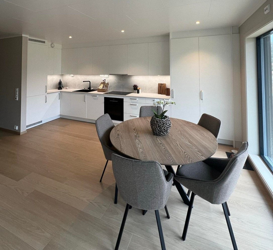 kjøkken eks-kan endres og ha tilvalg/fargevalg/benkeplate om man er tidlig inne i prosjektet-hvitevarer tilvalg- Galleribilde