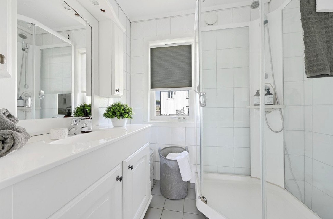 Bad 1 i 2. egt. Galleribilde