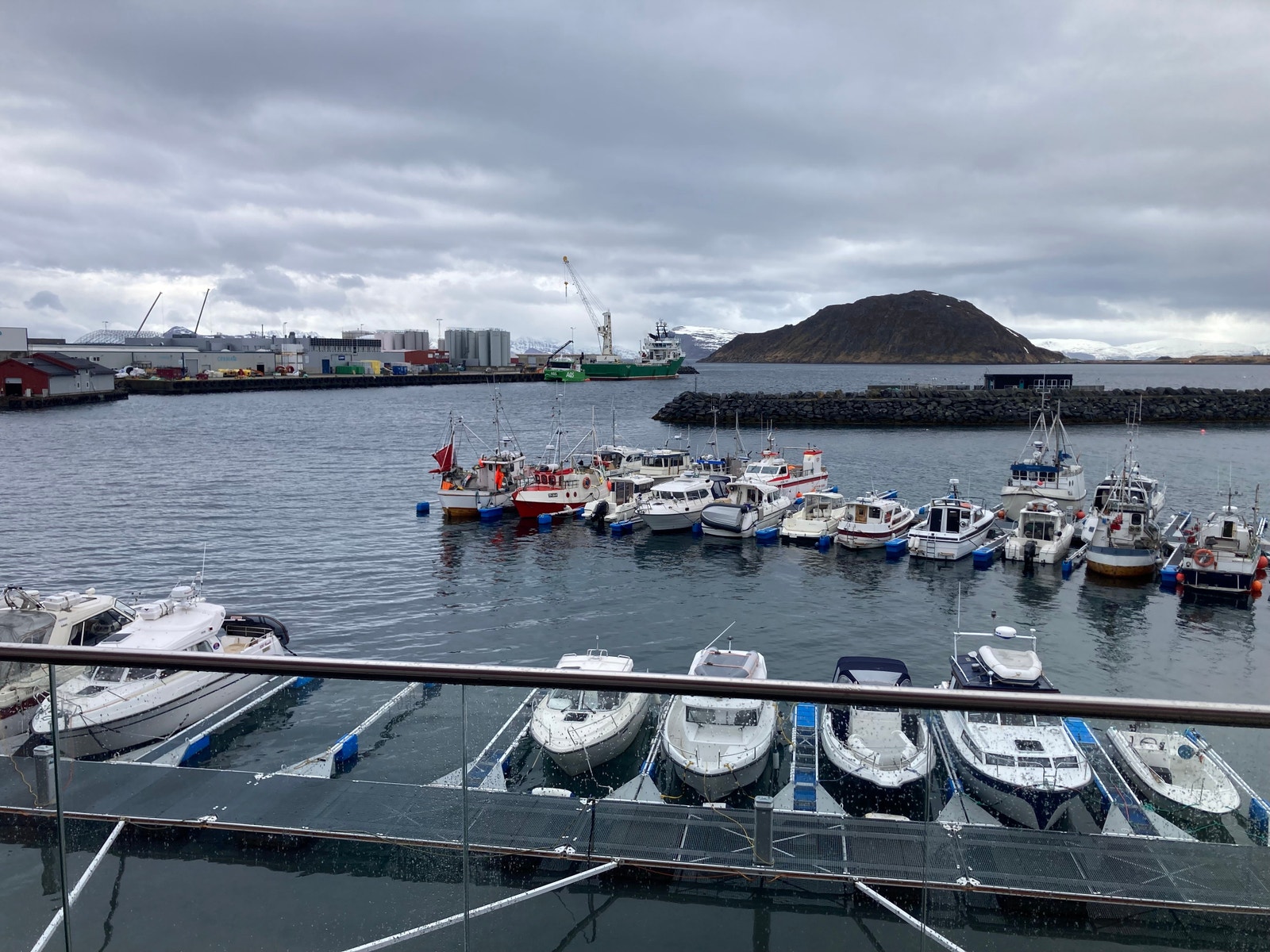 4-roms leilighet 137/142m2. utsikt fra balkong Galleribilde