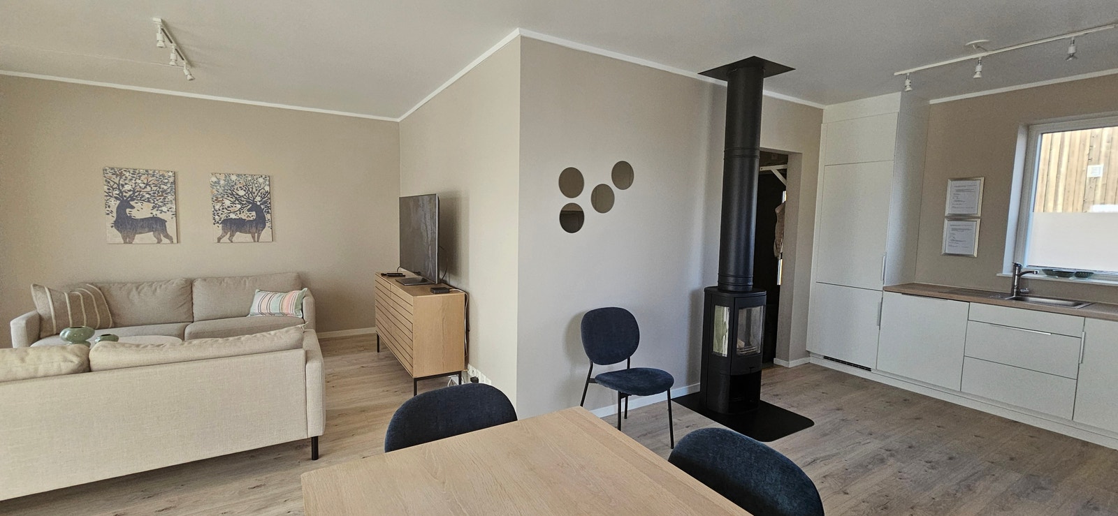 Stue/spis/kjøkken Galleribilde