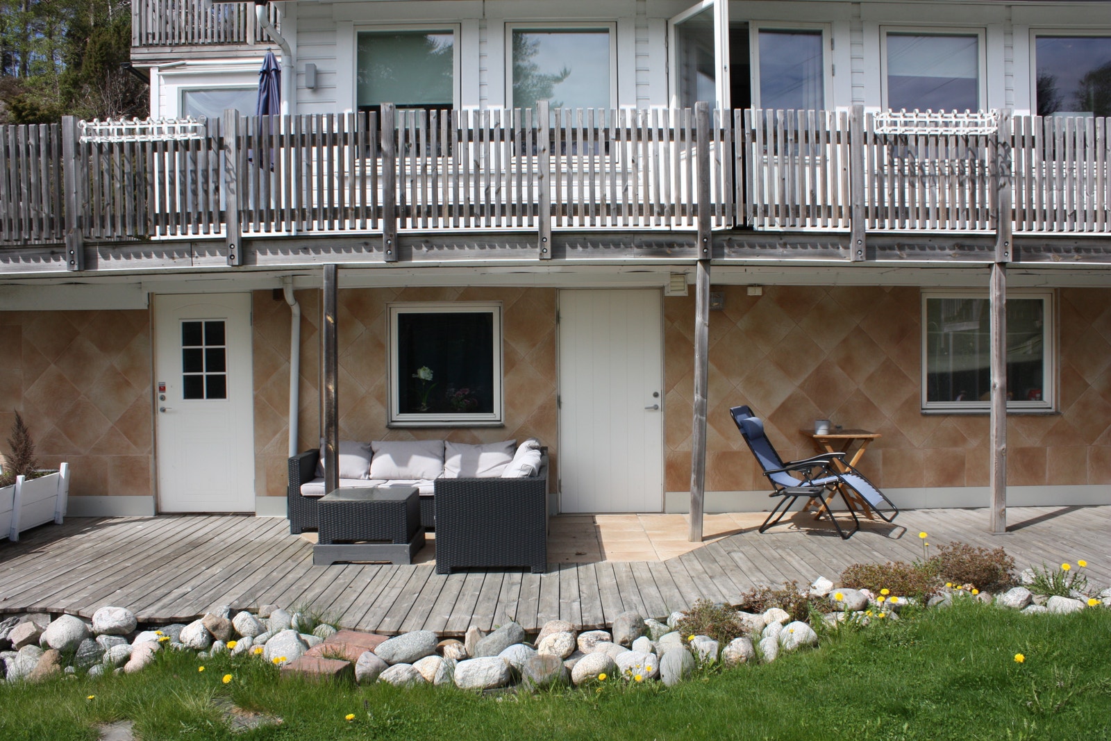 inngang separat leilighet og bod Galleribilde