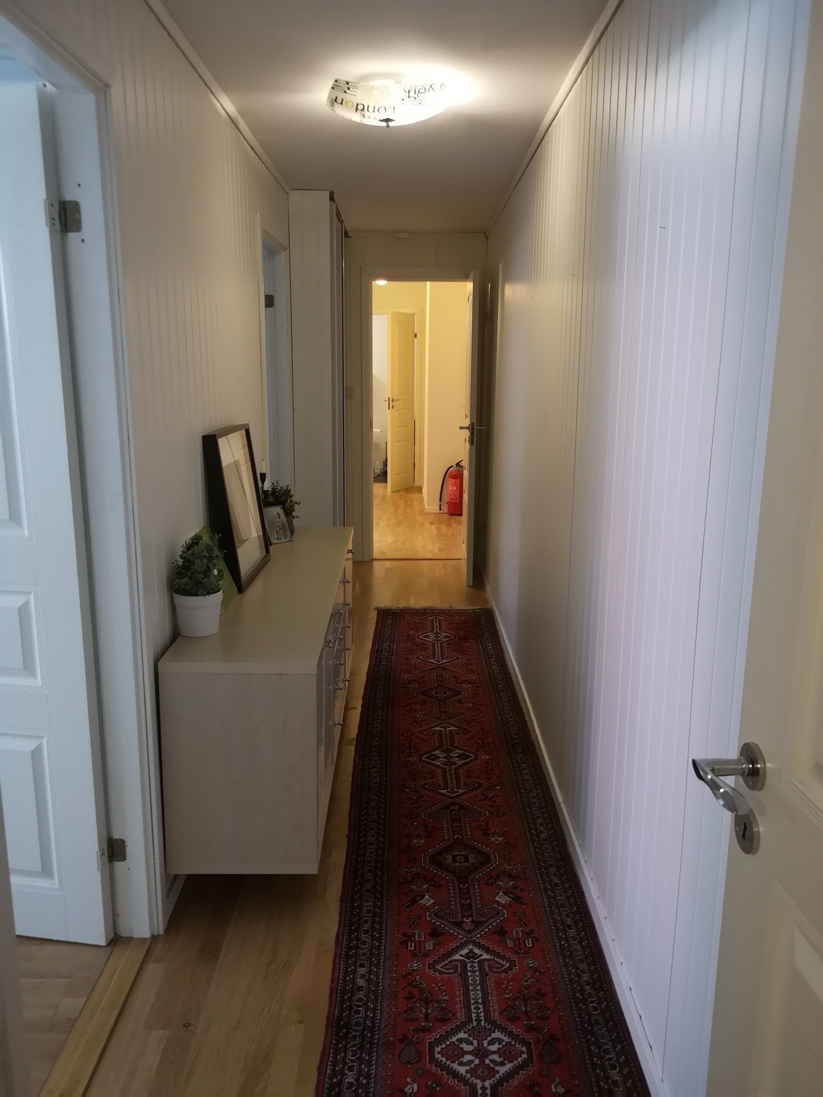 Gang mellom soverom og stue Galleribilde