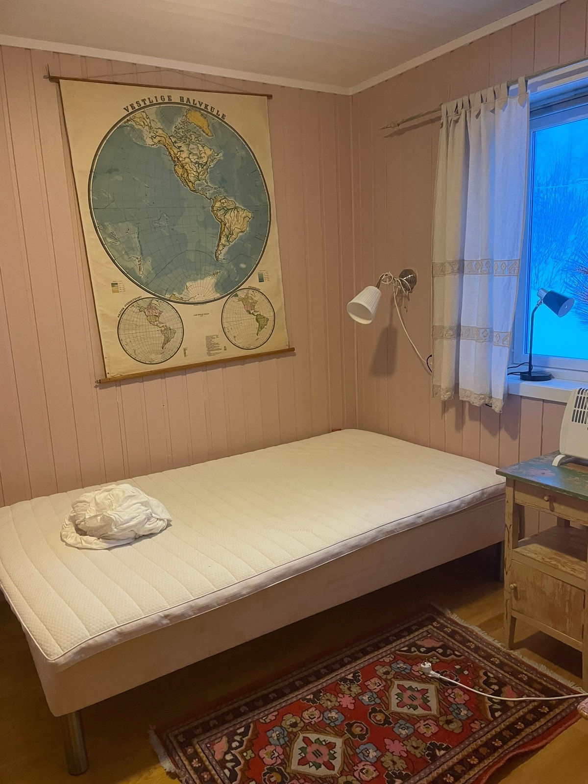 Soverom 1etg 120 seng Galleribilde