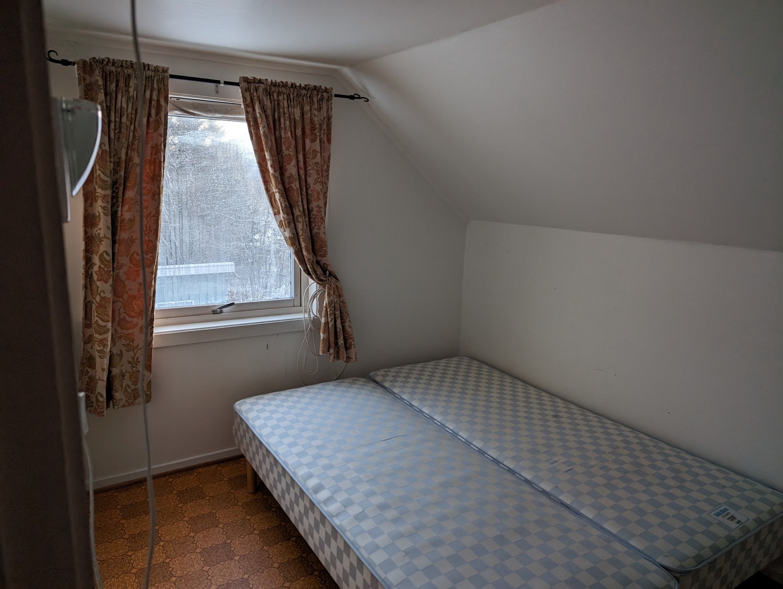 Soverom rett frem andre etasje (Soverom 2) Galleribilde