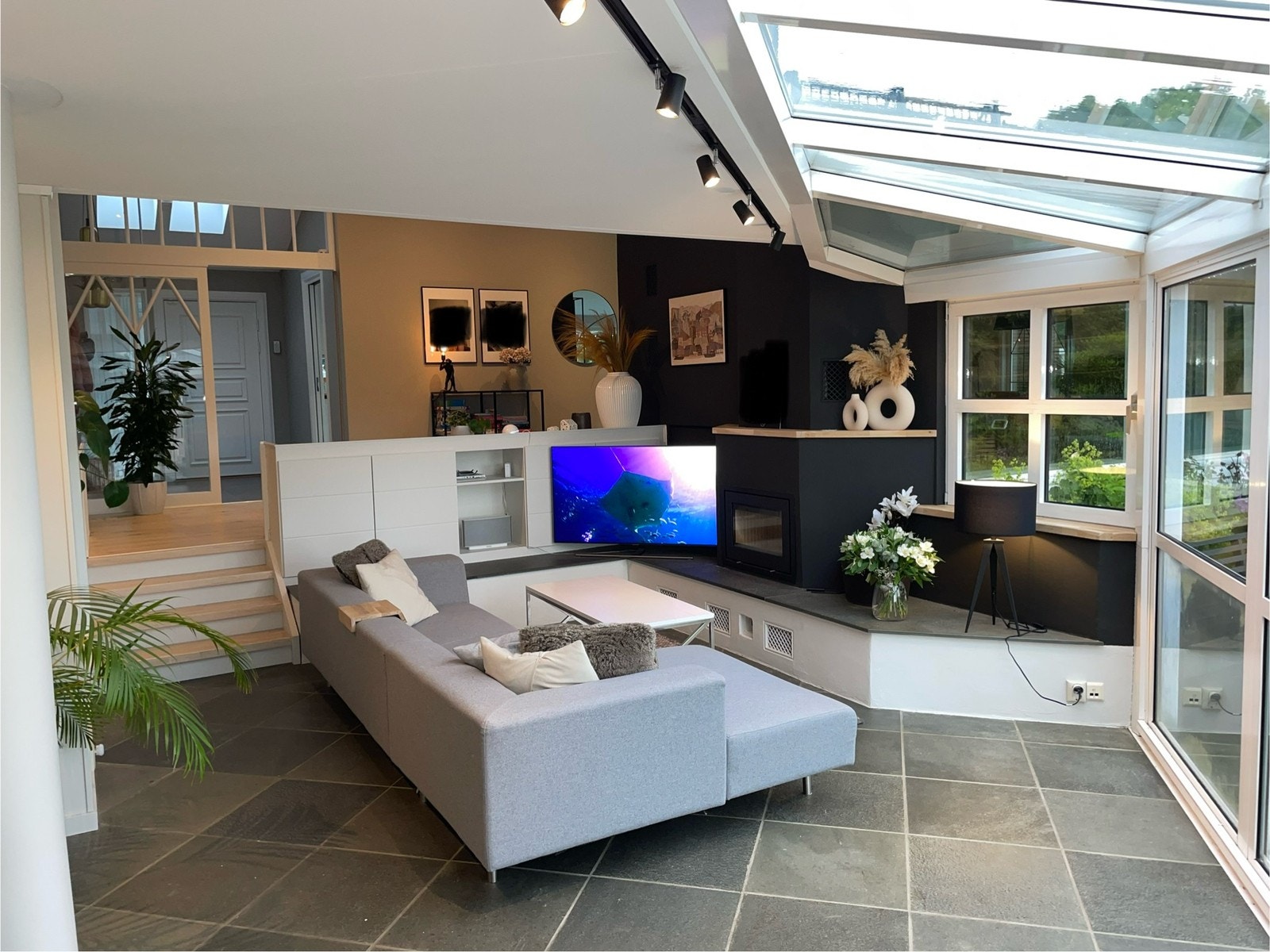 TV-stue Galleribilde