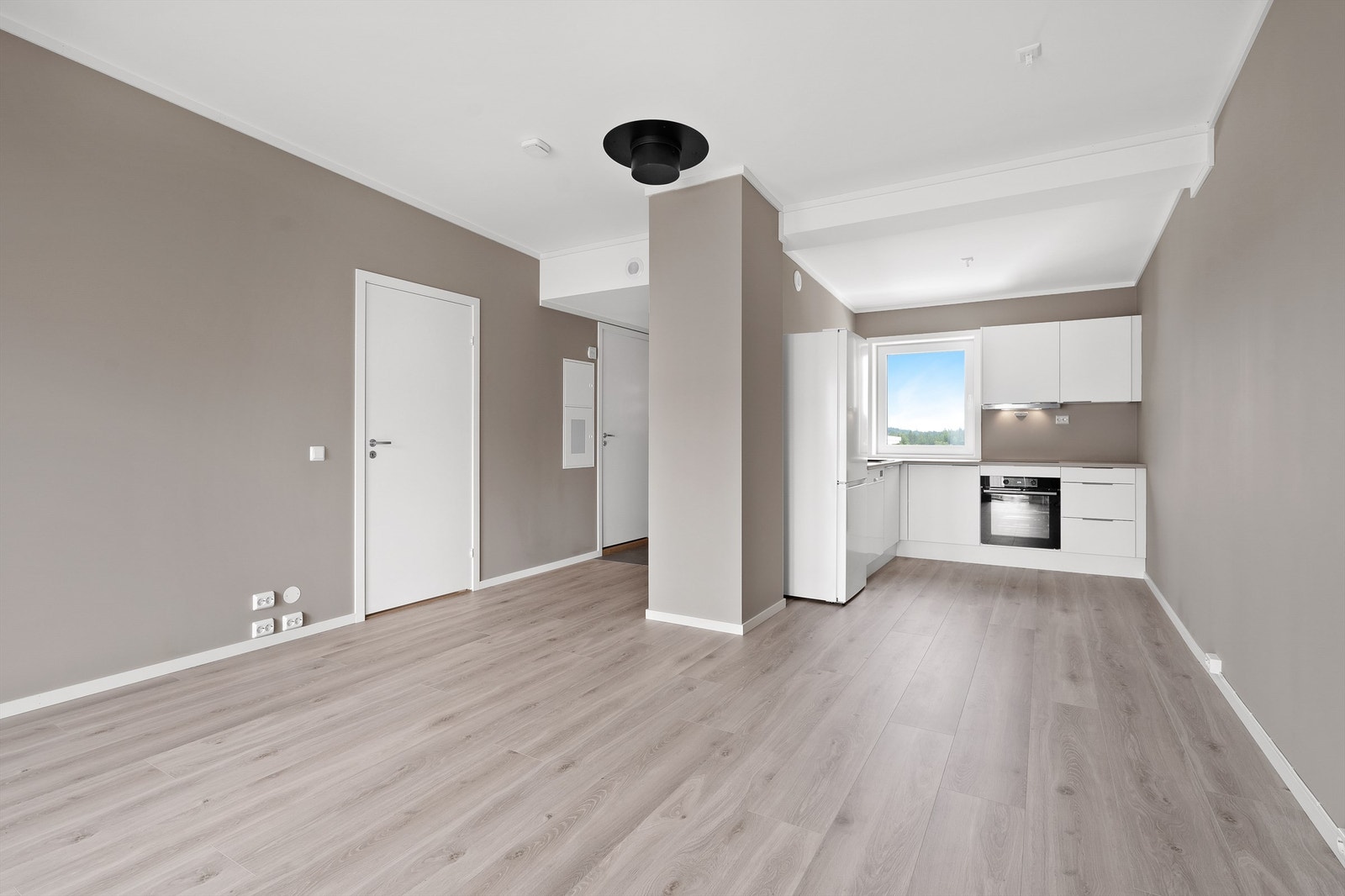 Stue/kjøkken (Bilde fra tilsvarende leilighet) Galleribilde