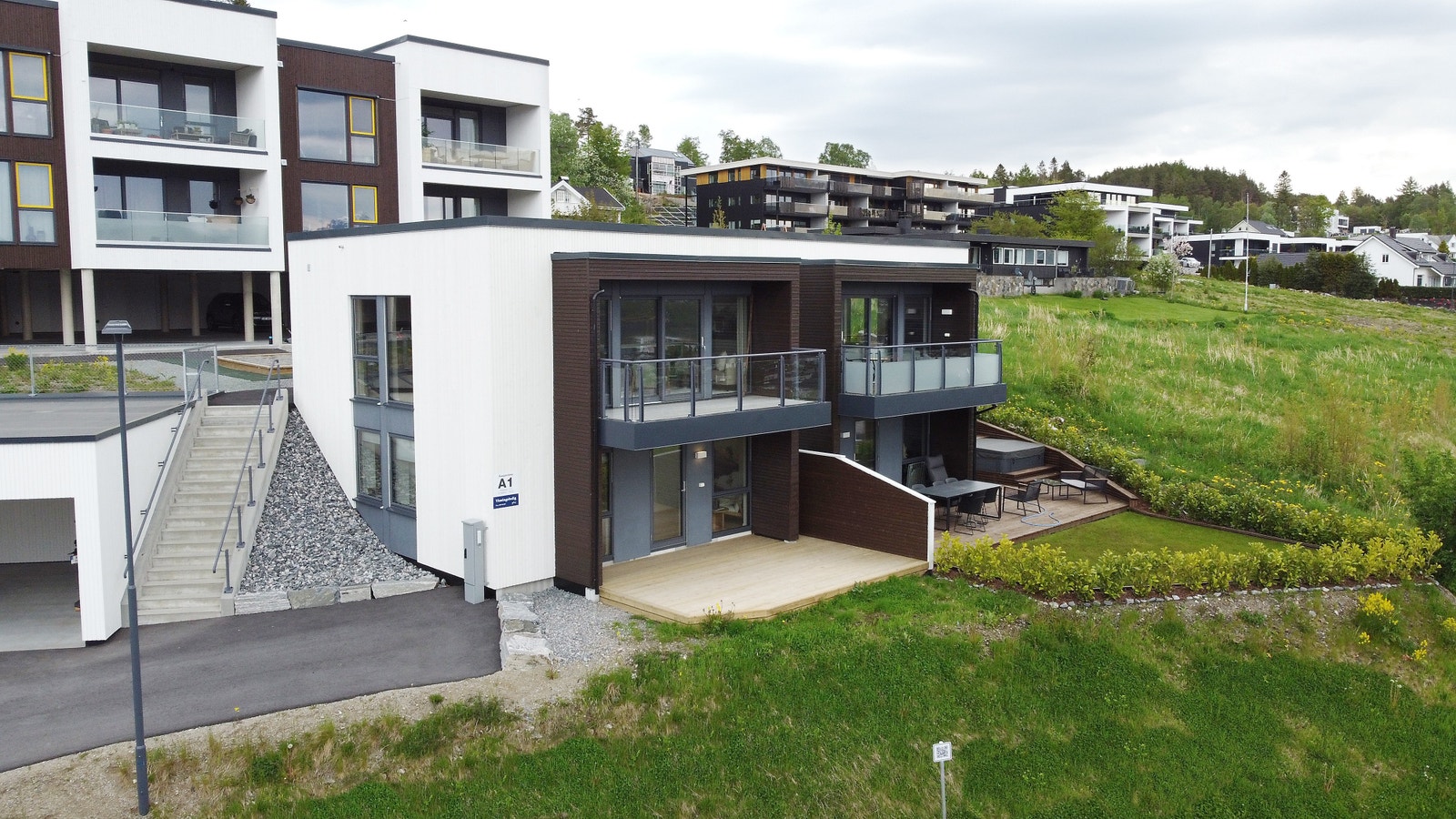 Dronebilde av 2-mannsboligen "Duo" Galleribilde