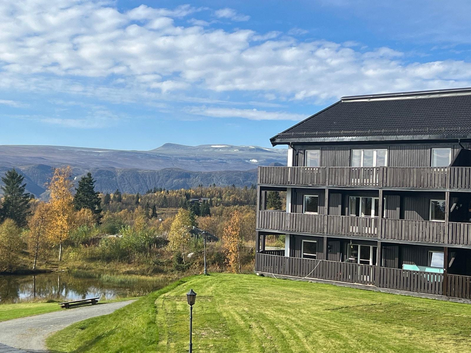 Utsikt mot Jotunheimen Galleribilde