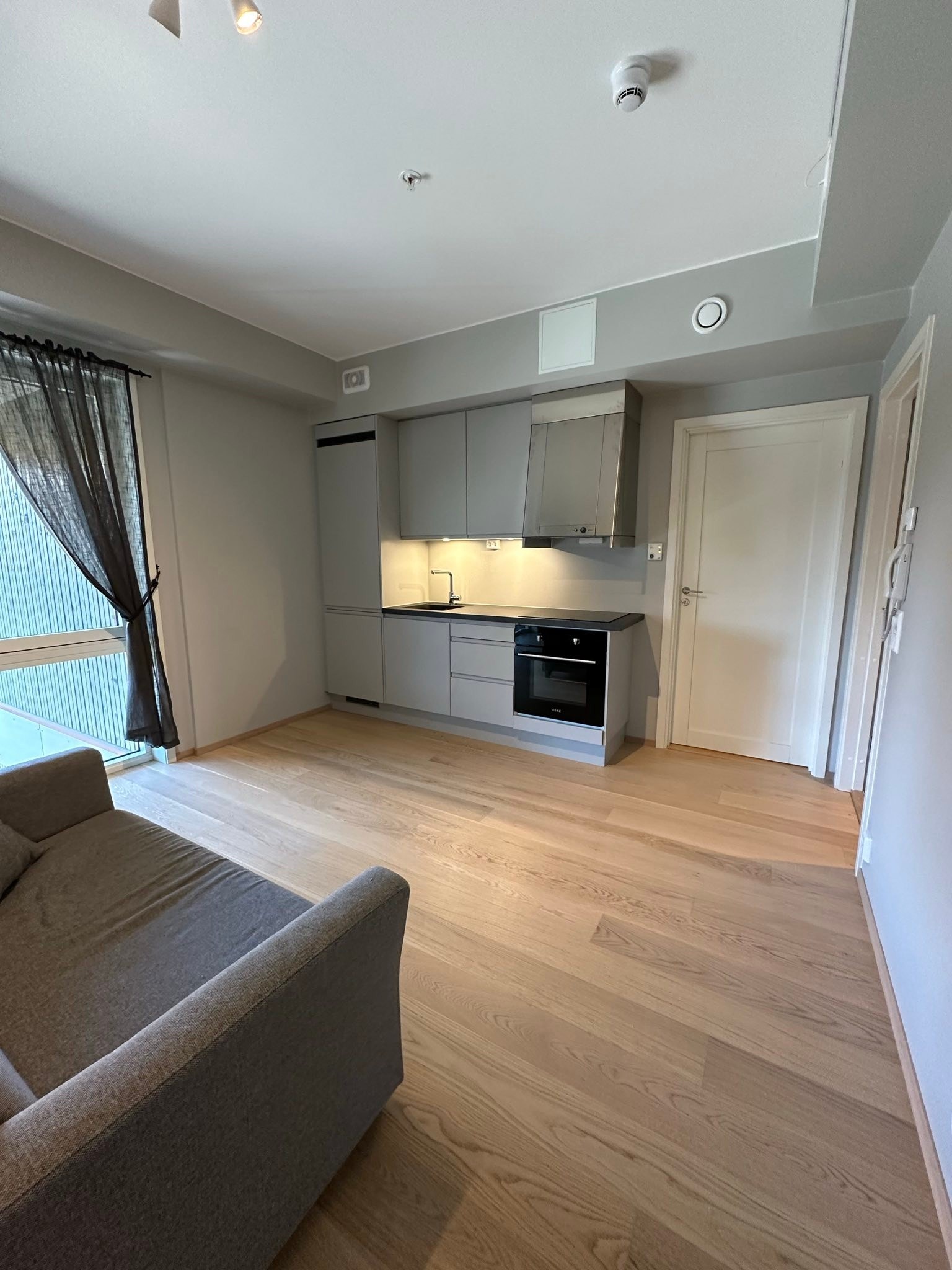 Stue og kjøkken Galleribilde