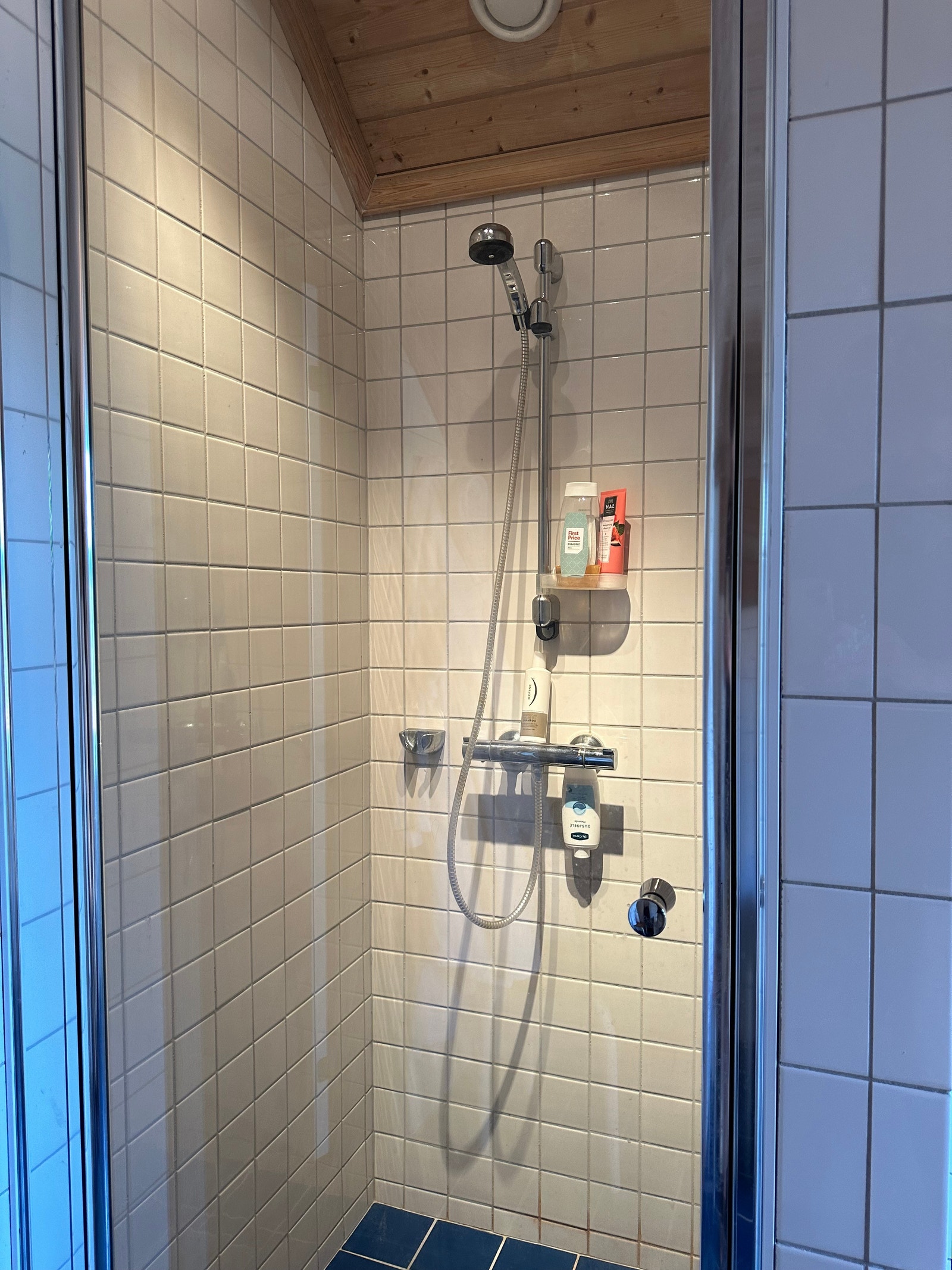 Dusj 2. etasje Galleribilde