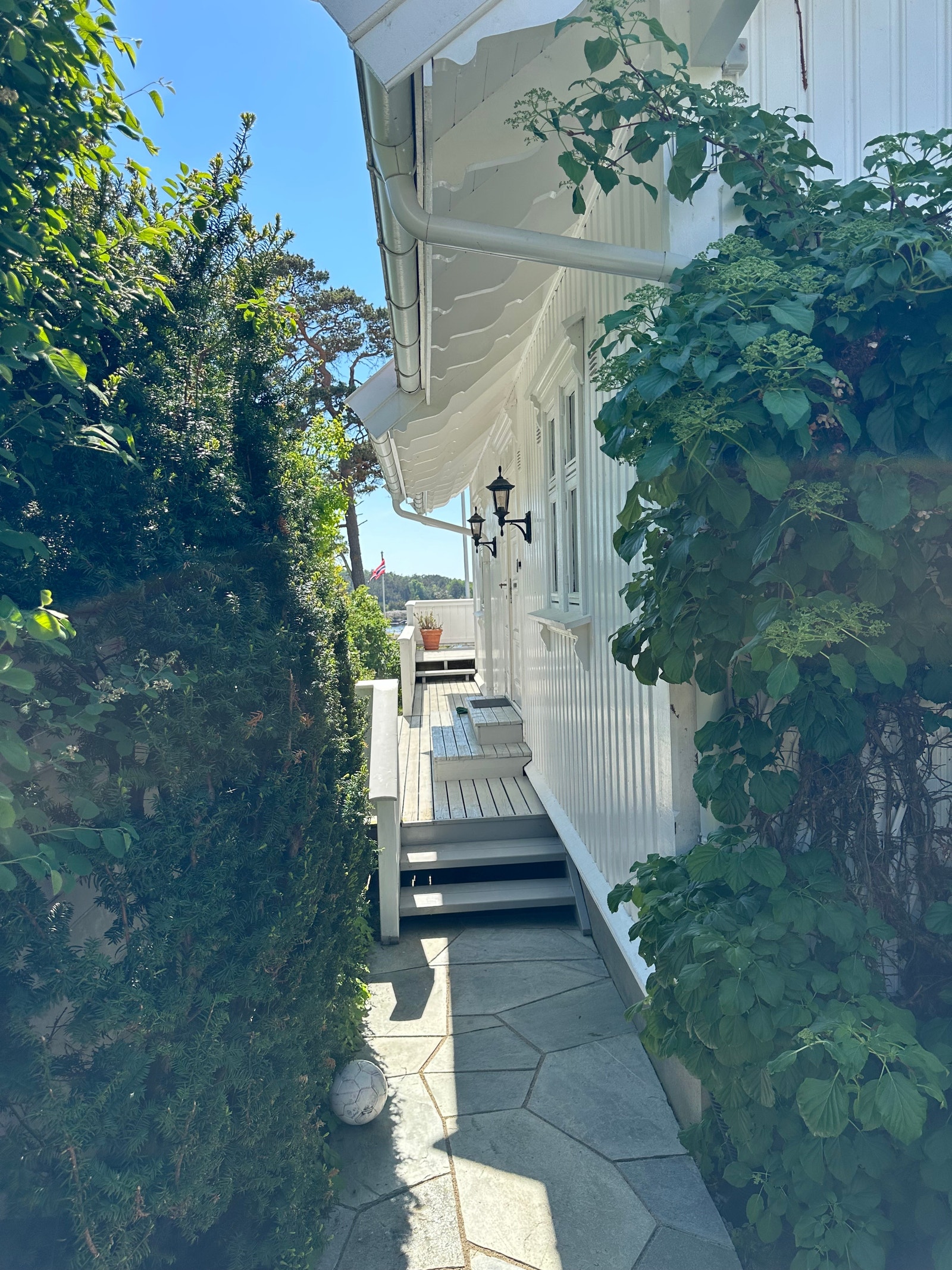 Inngangsparti Galleribilde