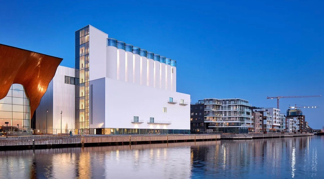 Nærområde - www.kunstsilo.no og kilden Galleribilde