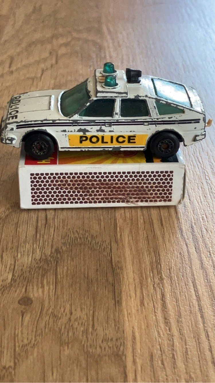 Matchbox rover 3500 police discount
