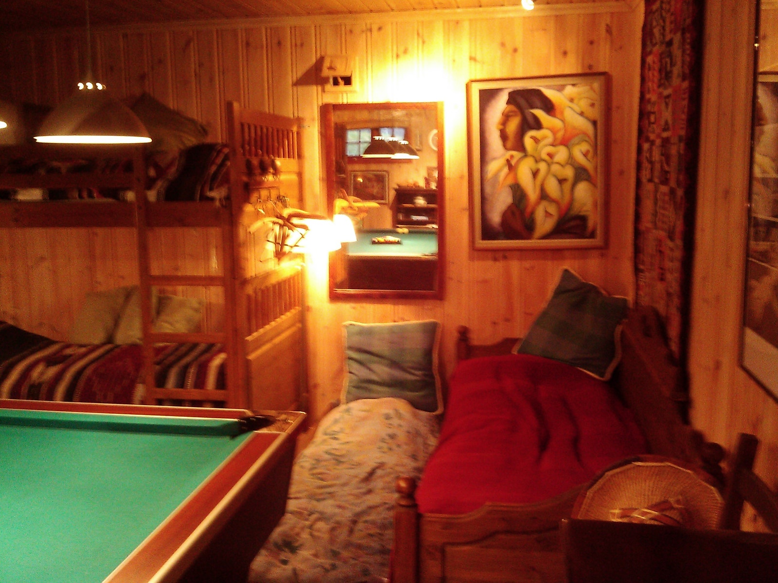 Kombinert biljard og soverom Galleribilde