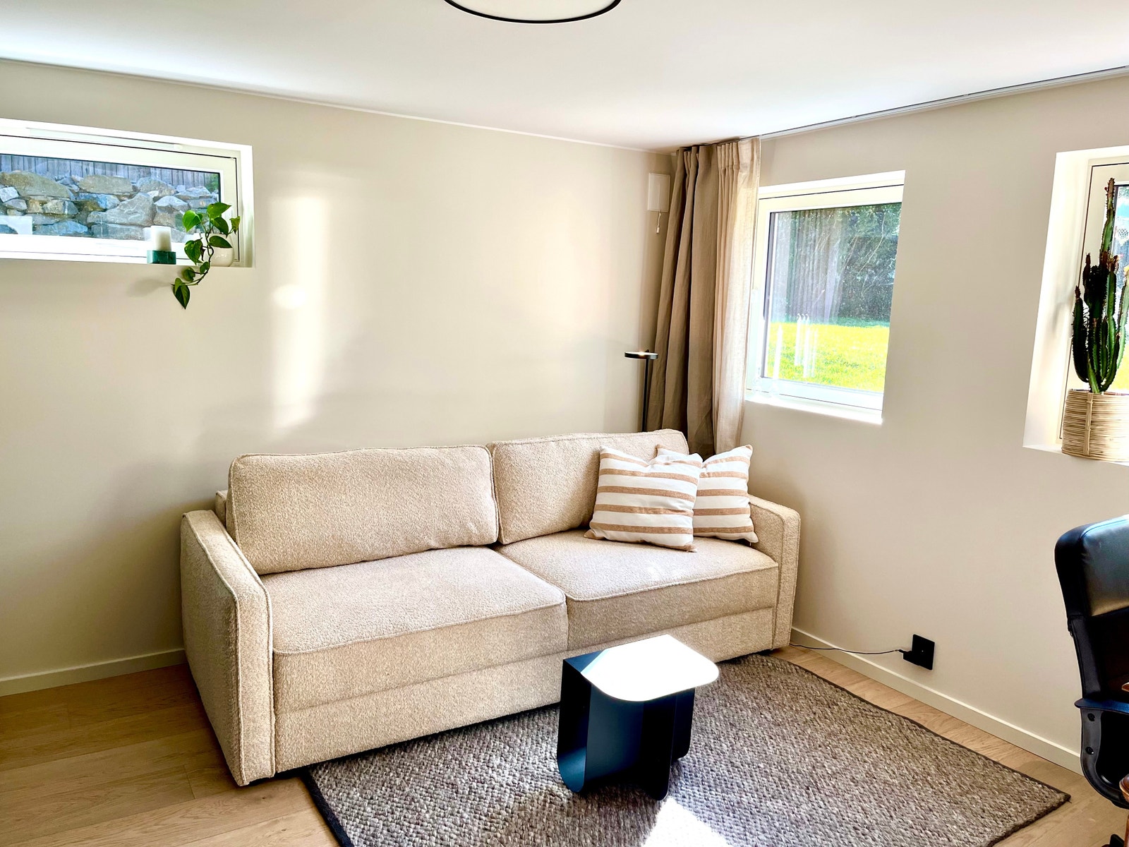 Soverom 2, sovesofa 150cm Galleribilde