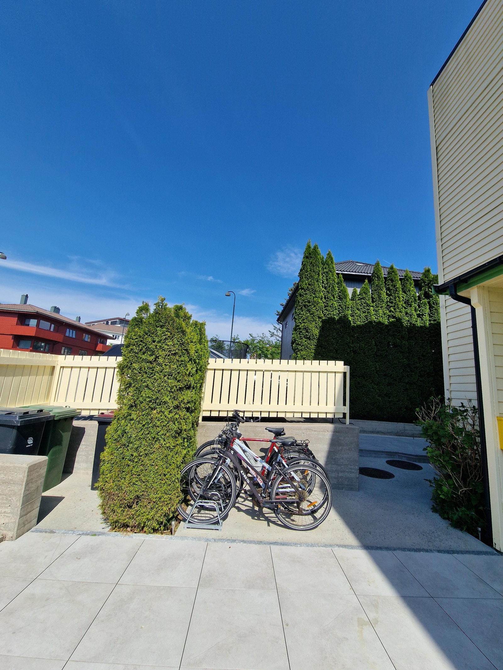 God plass til sykler o.l. Galleribilde