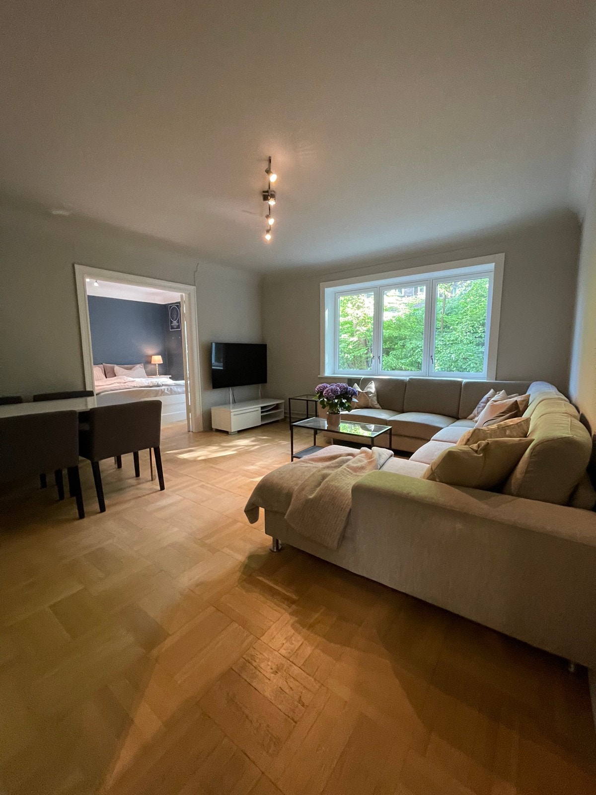 Stue Galleribilde