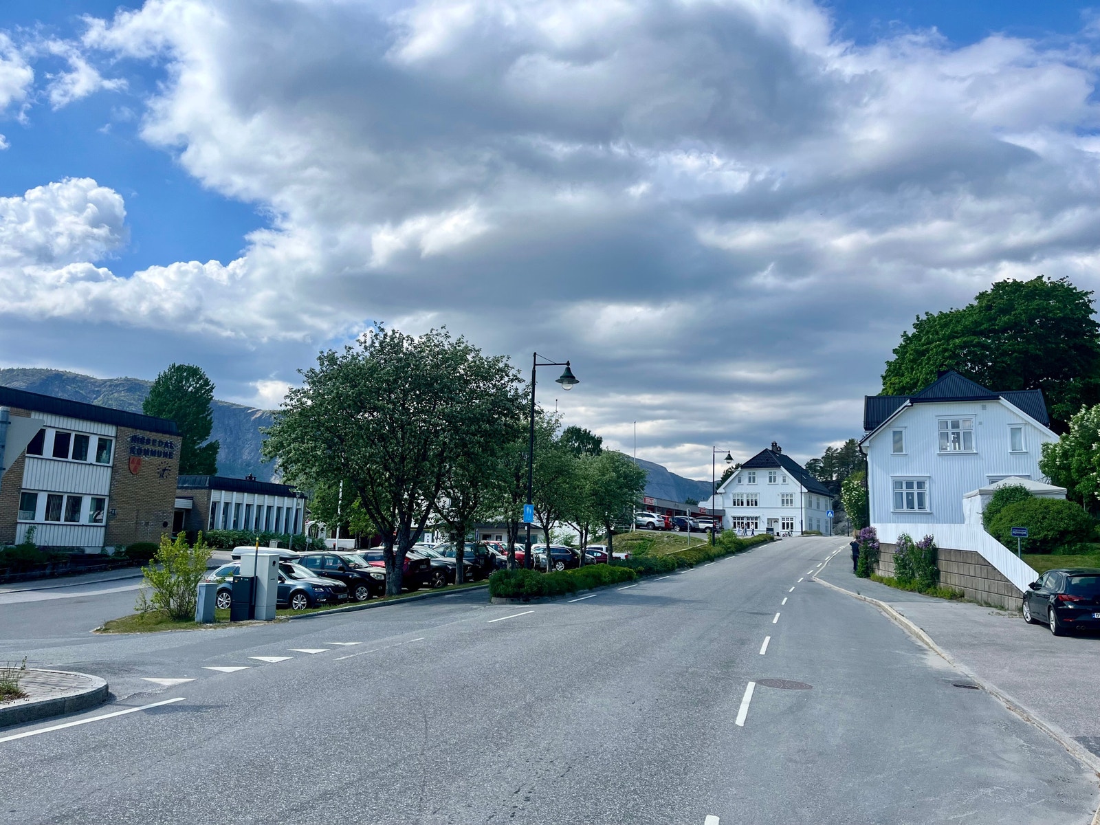 Fra Treungen sentrum Galleribilde