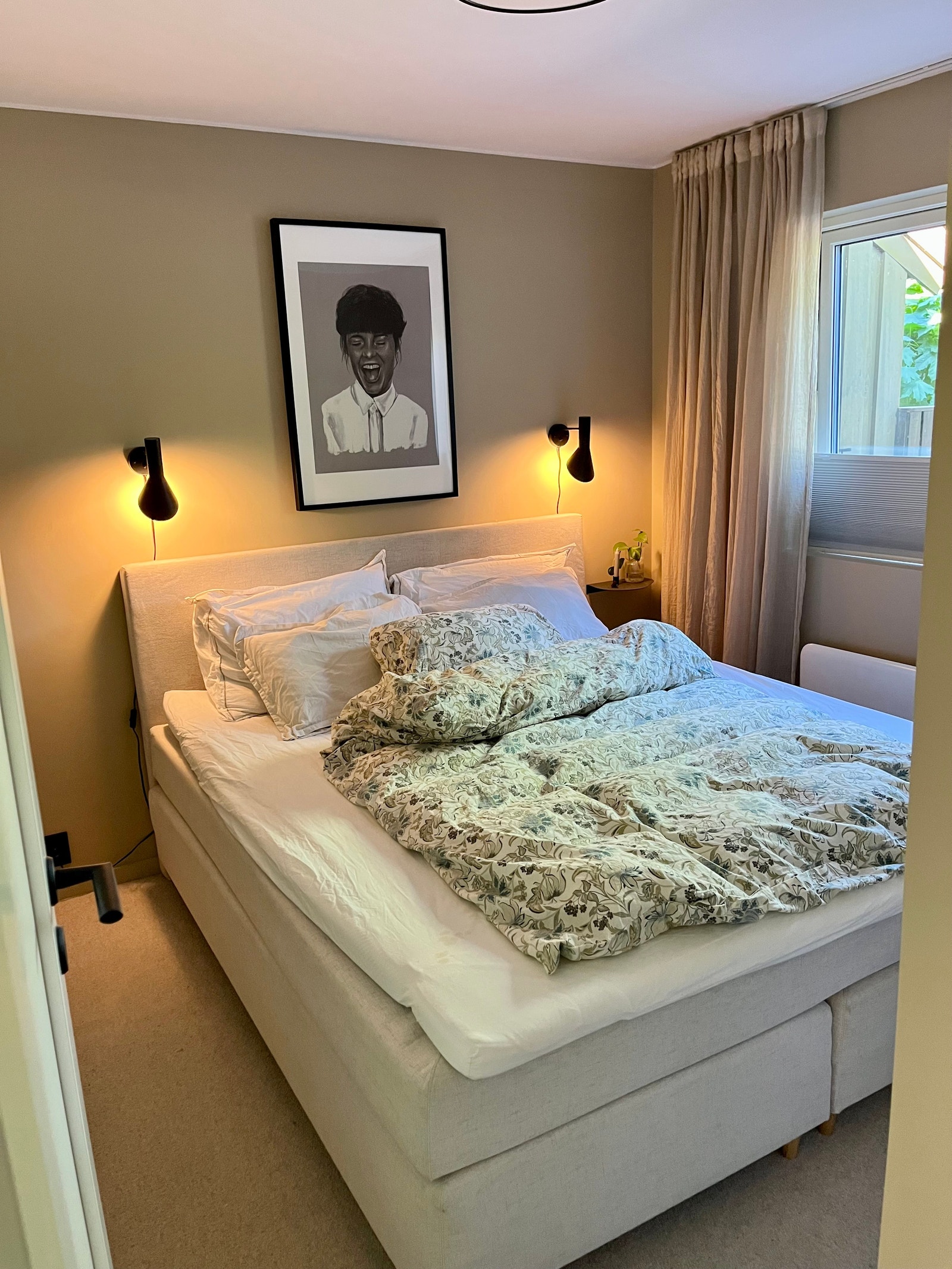 Soverom 1 (180cm seng) Galleribilde