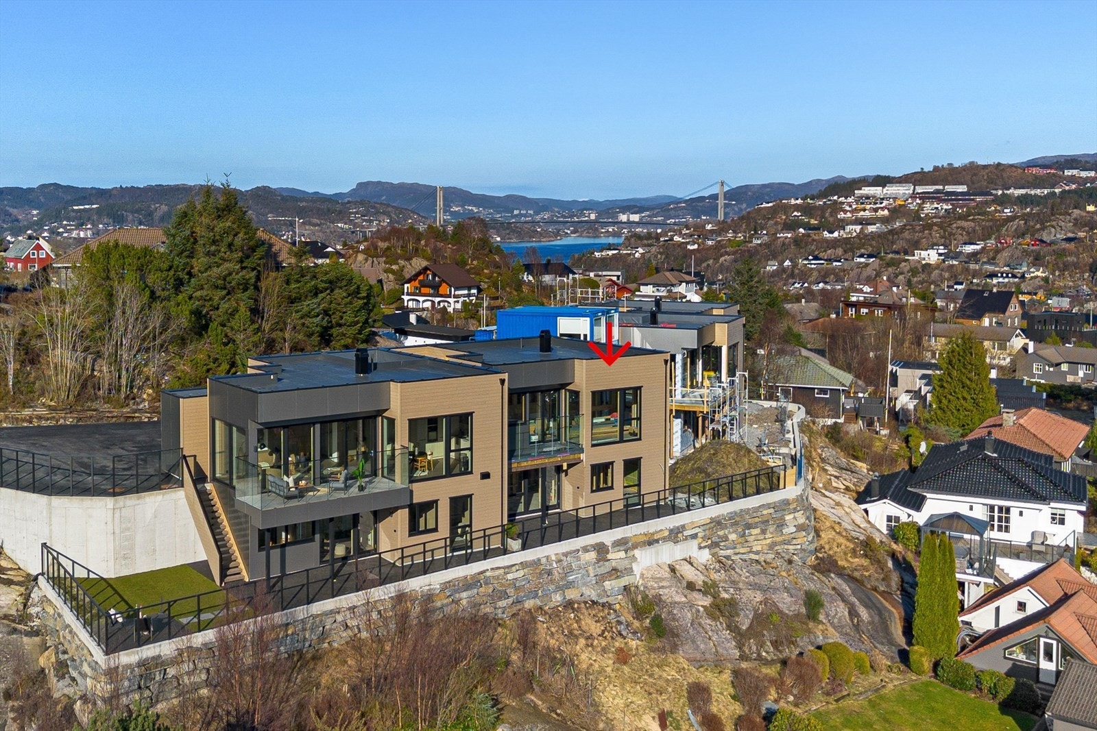 SOLGT! - Stiaberget 181 B - Eksklusiv enebolig med nydelig beliggenhet og høy kvalitet. Galleribilde