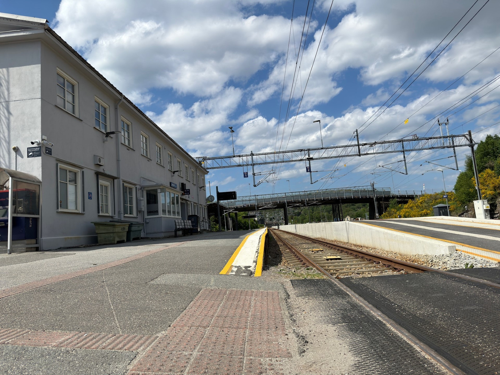 Egersund stasjon kun 650m i/luftlinje fra Sjukehusveien