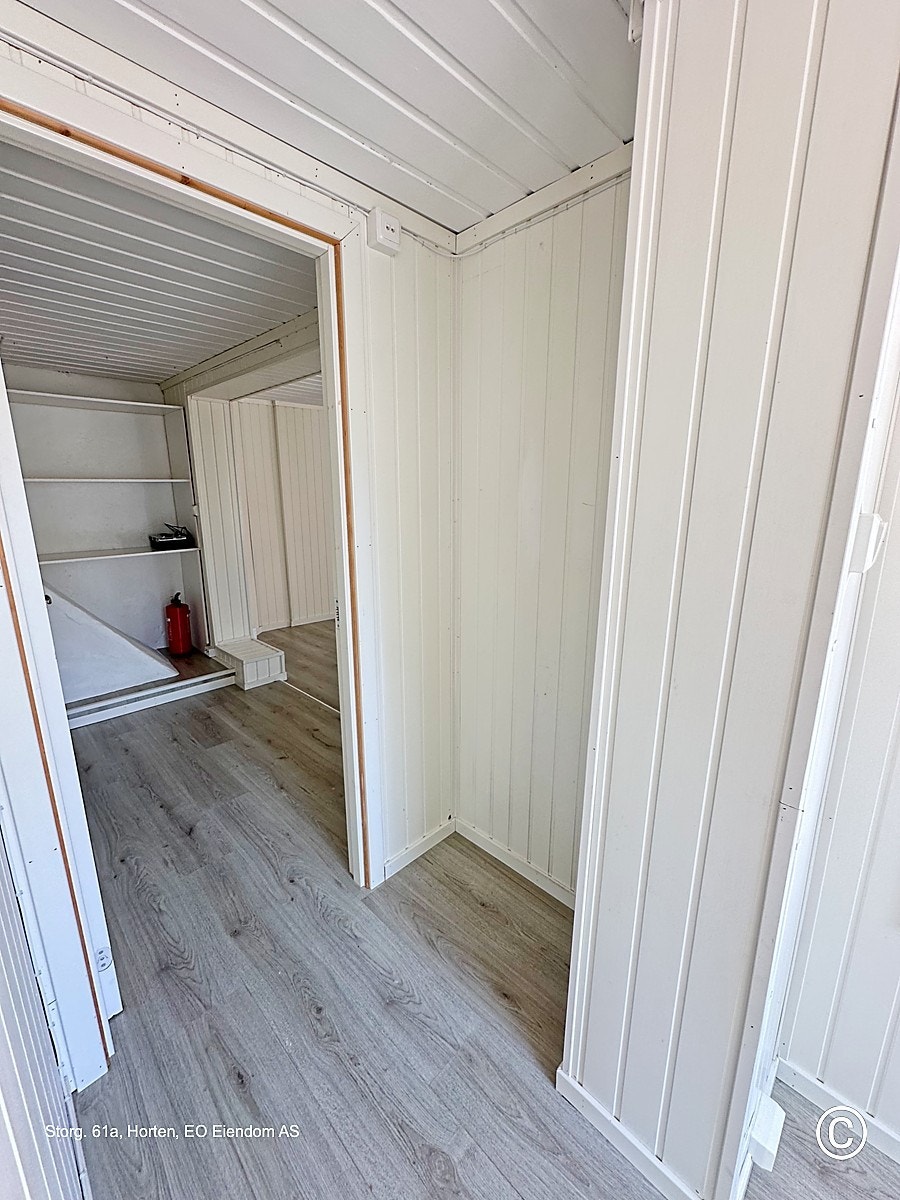 Liten gang ut fra soverom nr. 2 til stuen. Galleribilde