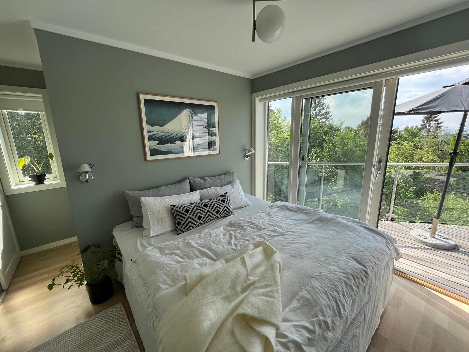 Hovedsoverom med direkte adkomst til egen veranda Galleribilde