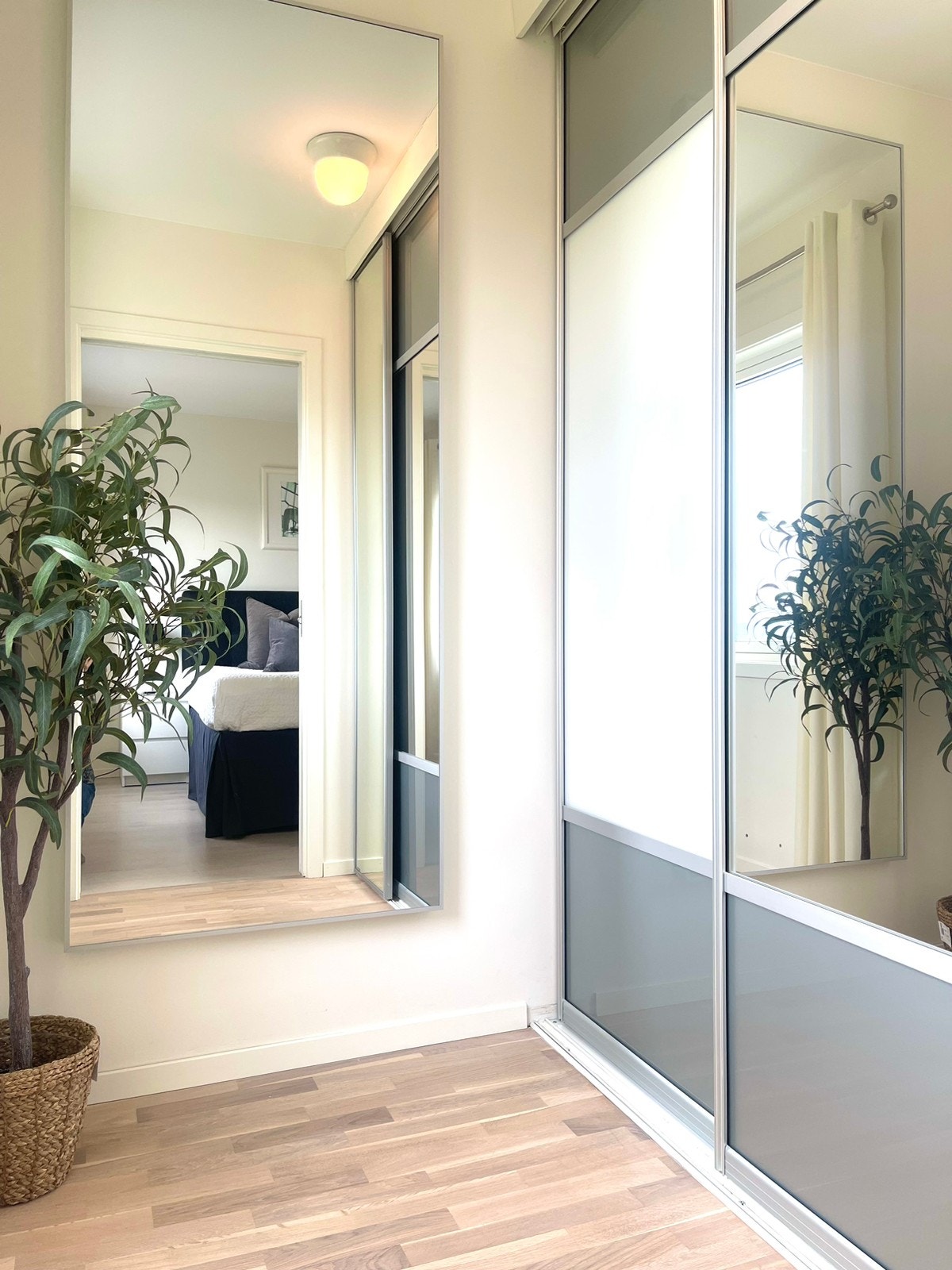 Walk-in-closet Galleribilde