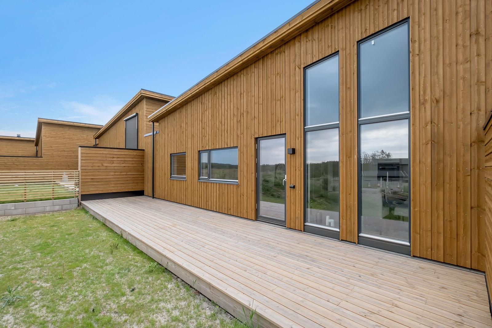 Solrike terrasser Galleribilde