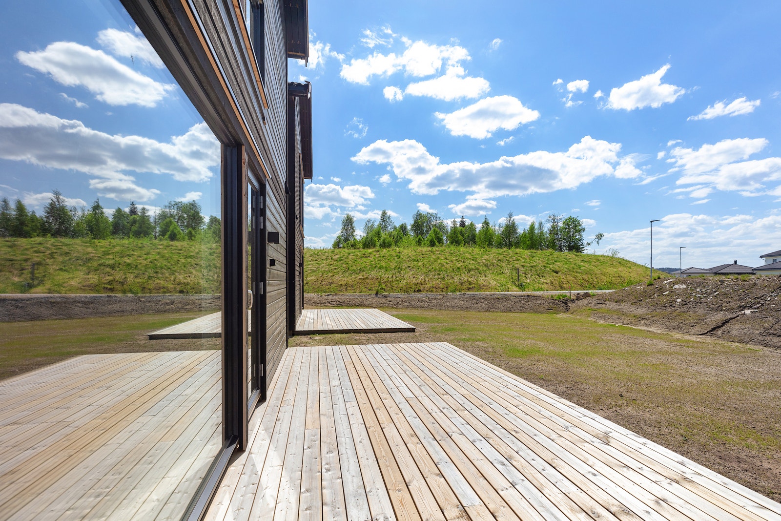 Vestvendt markterrasse Galleribilde