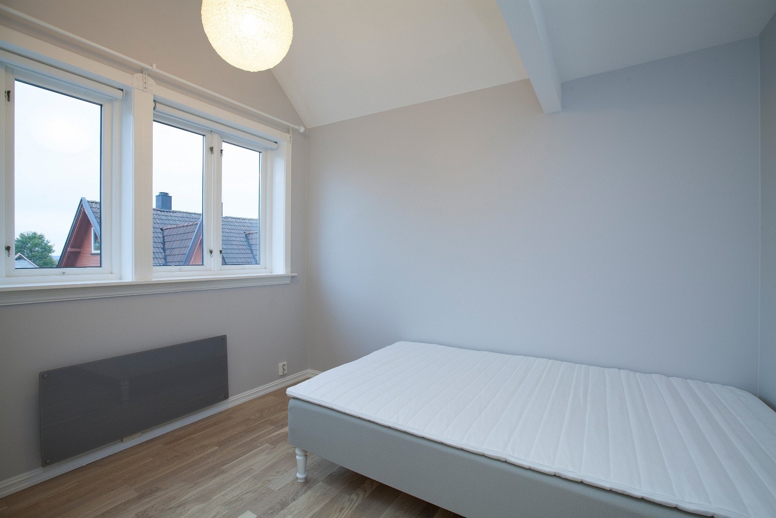 Soverom UTLEID Galleribilde