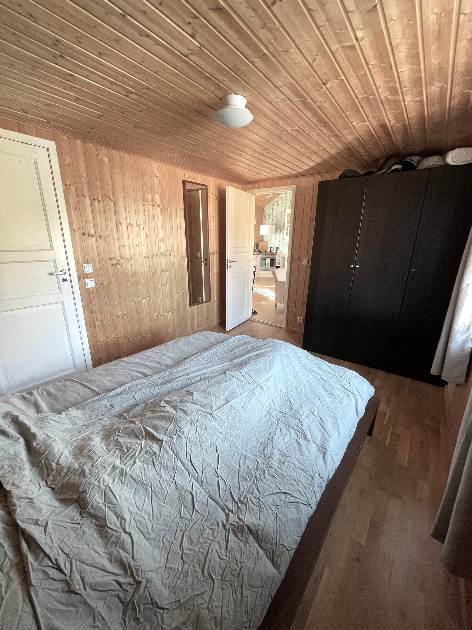 Hovedsoverom med eget bad Galleribilde