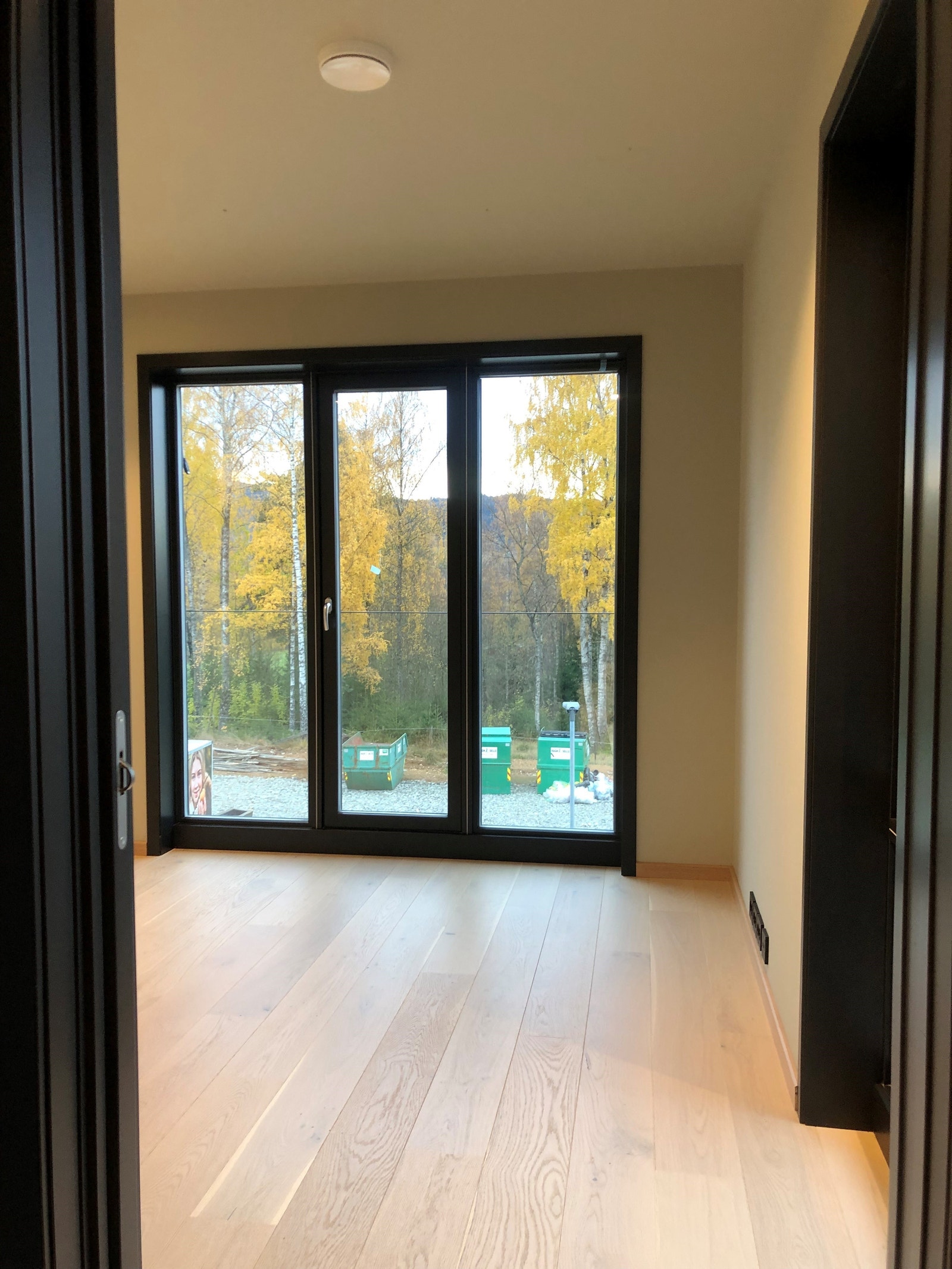 TV-stue/evt. sov. 5 i 3. etasje. Kundetilpasset. Galleribilde