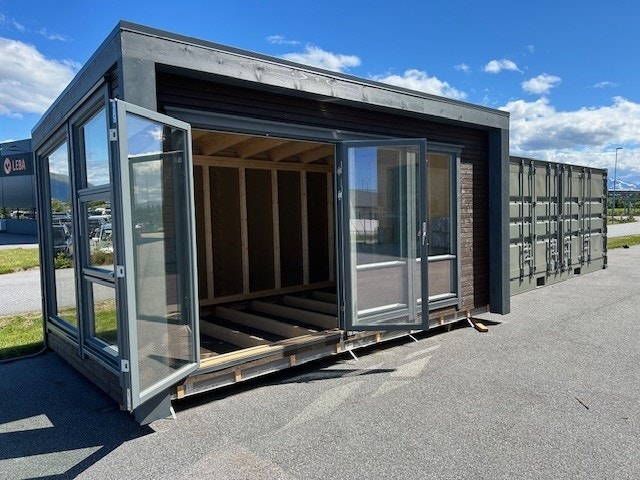 Høy kvalitet på dører og vinduer Galleribilde